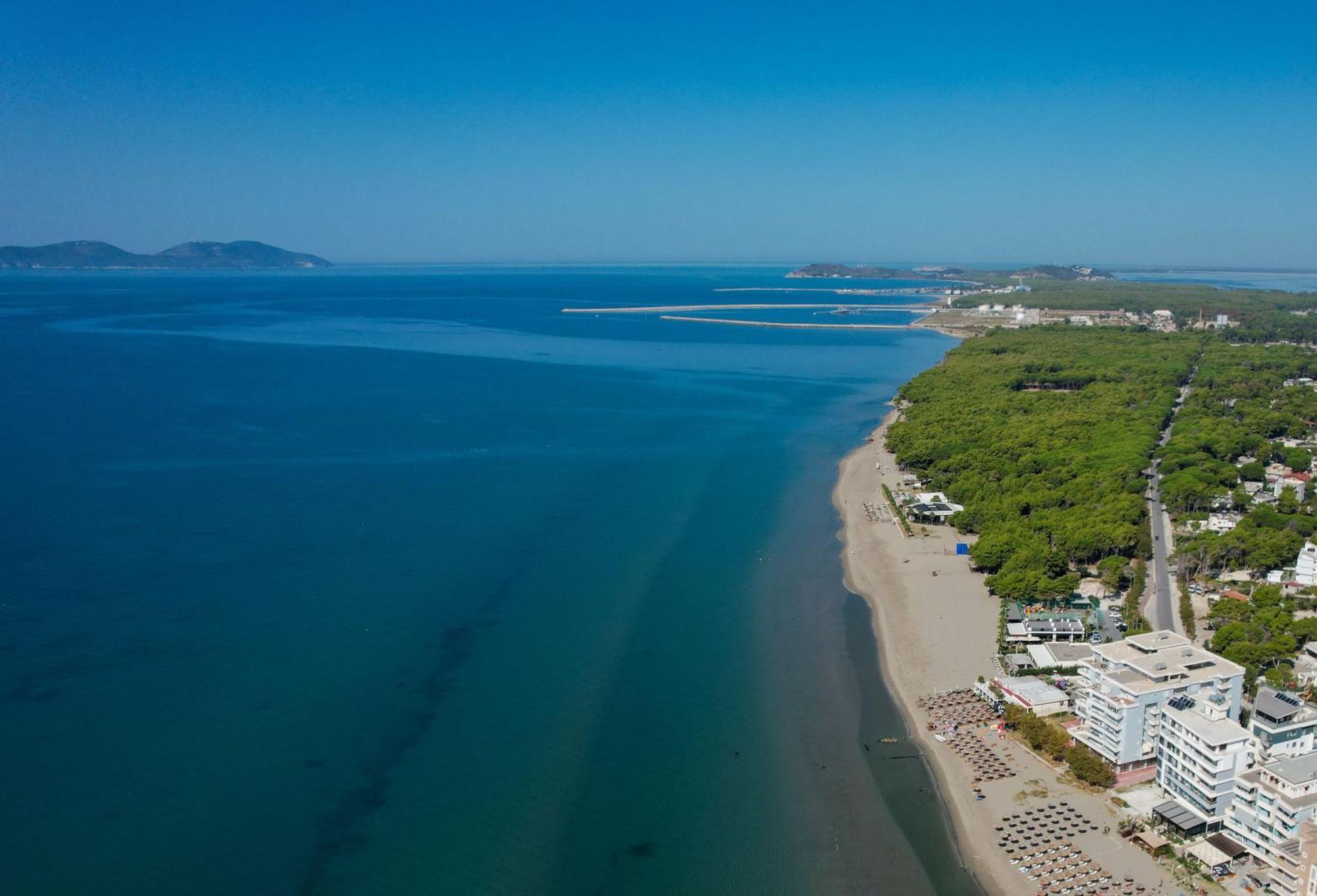 Sea & Sand Vlore Luaran gambar